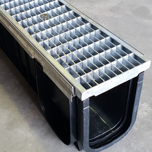 150mm Hot Dip Galv Channel & Grate C250